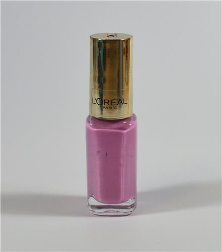 LOreal Color Riche Nail Polish 5ml - 216 Milk Shake in LA