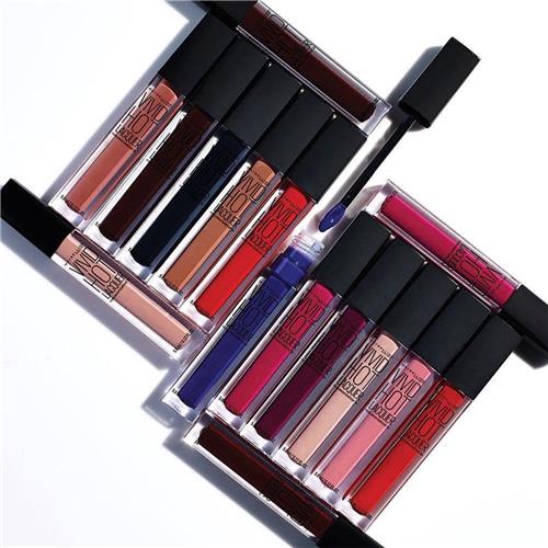 Maybelline Color Sensational Vivid Hot Lacquer Lip Gloss,  72 Classic
