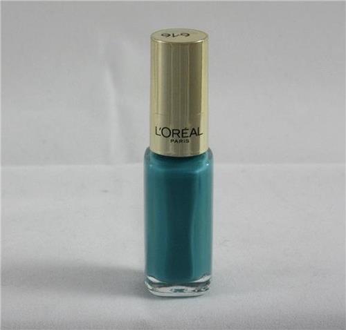 L'Oréal Paris Color Riche Le Vernis 616 Innocent Green Nagellak