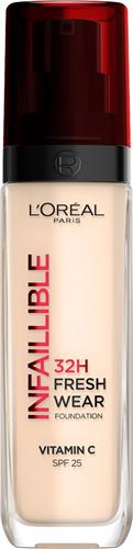 LOréal Paris Infaillible 32HR Fresh Wear Foundation - 10 - Langhoudende Foundation met SPF 25 en vitamine C - 30ML